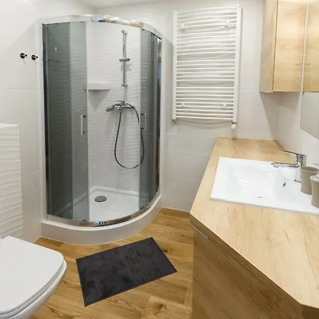 Apartament Jurajska Plaza, Prywatne Miejsce Parkingowe , Targi Kielce Exterior photo